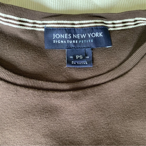 Jones New York Signature 100% cotton tops lot of 2 crew neck brown & creamy tan - Picture 5 of 16